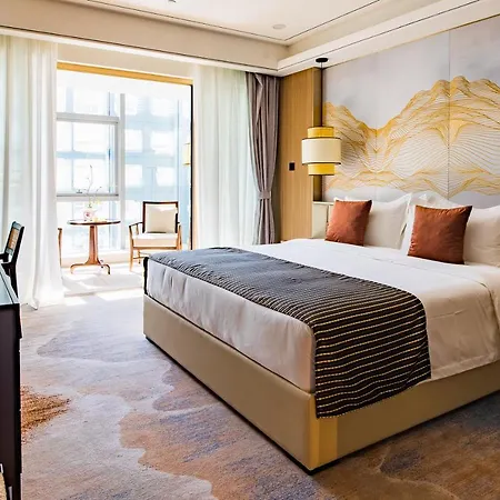 Lds Hotel 4*